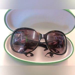 Kate spade glasses for women, used not scratched, little use.